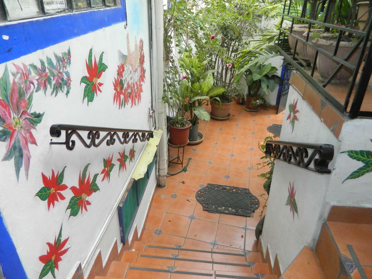 Posada Joan Sebastian Taxco de Alarcon Exterior photo
