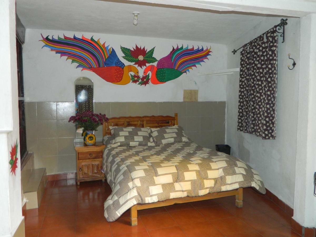 Posada Joan Sebastian Taxco de Alarcon Exterior photo