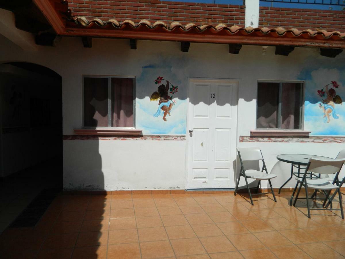 Posada Joan Sebastian Taxco de Alarcon Exterior photo