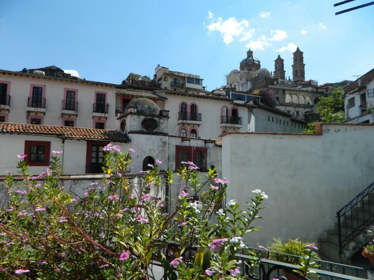 Posada Joan Sebastian Taxco de Alarcon Exterior photo